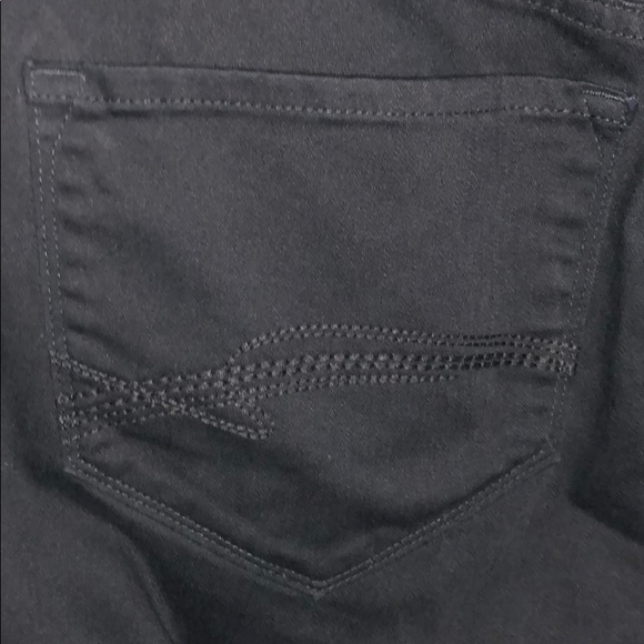 NYDJ black jean capris - Picture 5 of 5